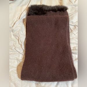 Angora scarf with fur trim